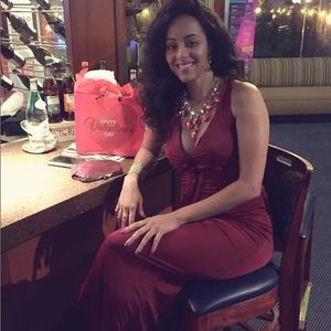 Fashion Nova ankle length, small burgundy/red ruched dress